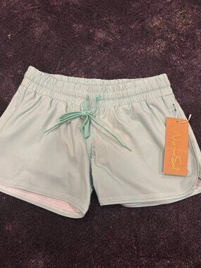 Niyama Sol Sport Short – Mint | Size Small | NWT